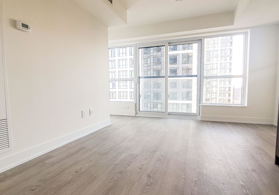 5-mabelle-avenue-etobicoke-ontario-w12777324