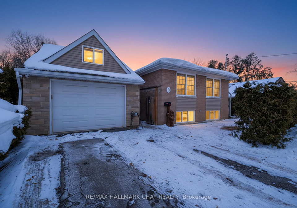 8-ladywood-drive-etobicoke-ontario-w12777492