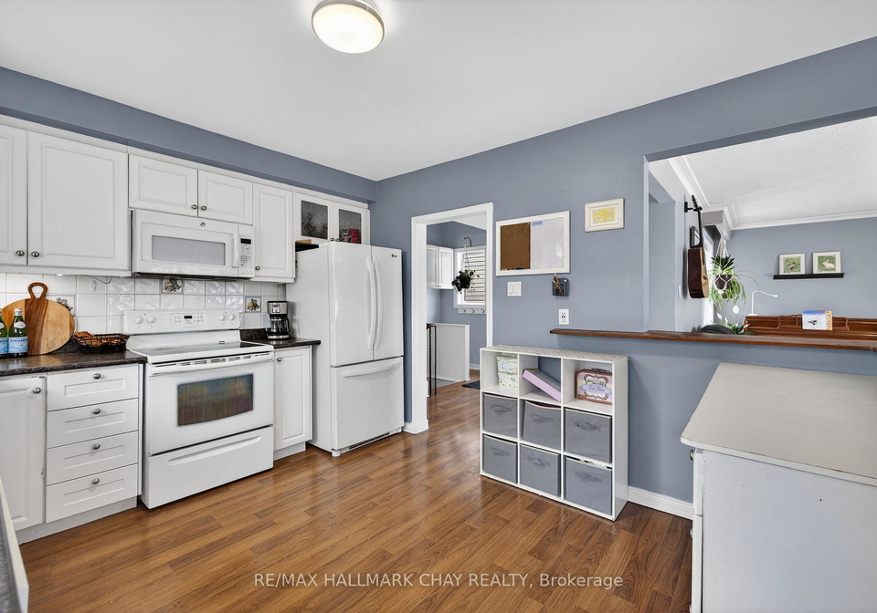 8-ladywood-drive-etobicoke-ontario-w12777492