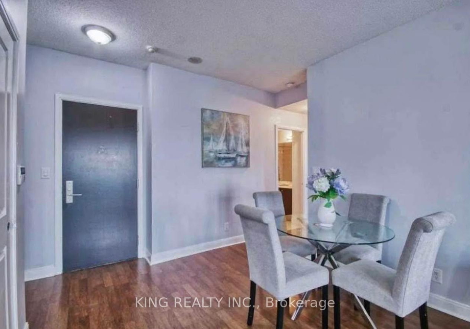 60-absolute-avenue-mississauga-ontario-w12777528