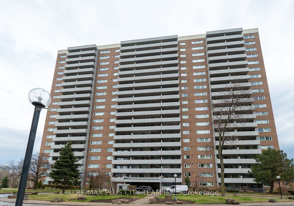 270-scarlett-road-toronto-ontario-w12777558
