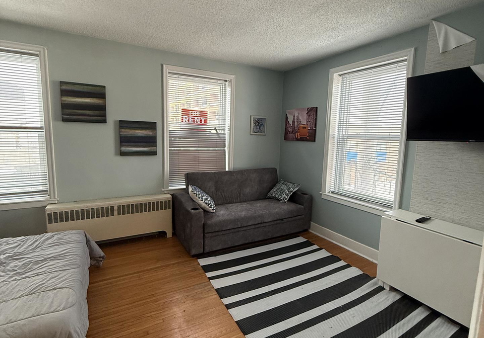 51-queen-street-east-s-brampton-ontario-w12777646