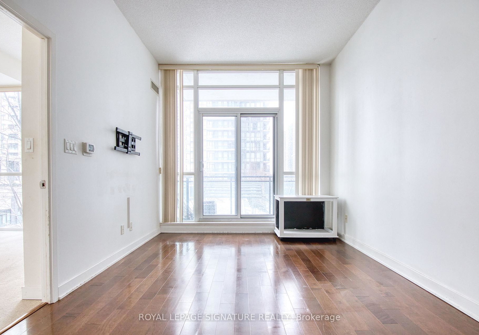 4065-brickstone-mews-mississauga-ontario-w12777856