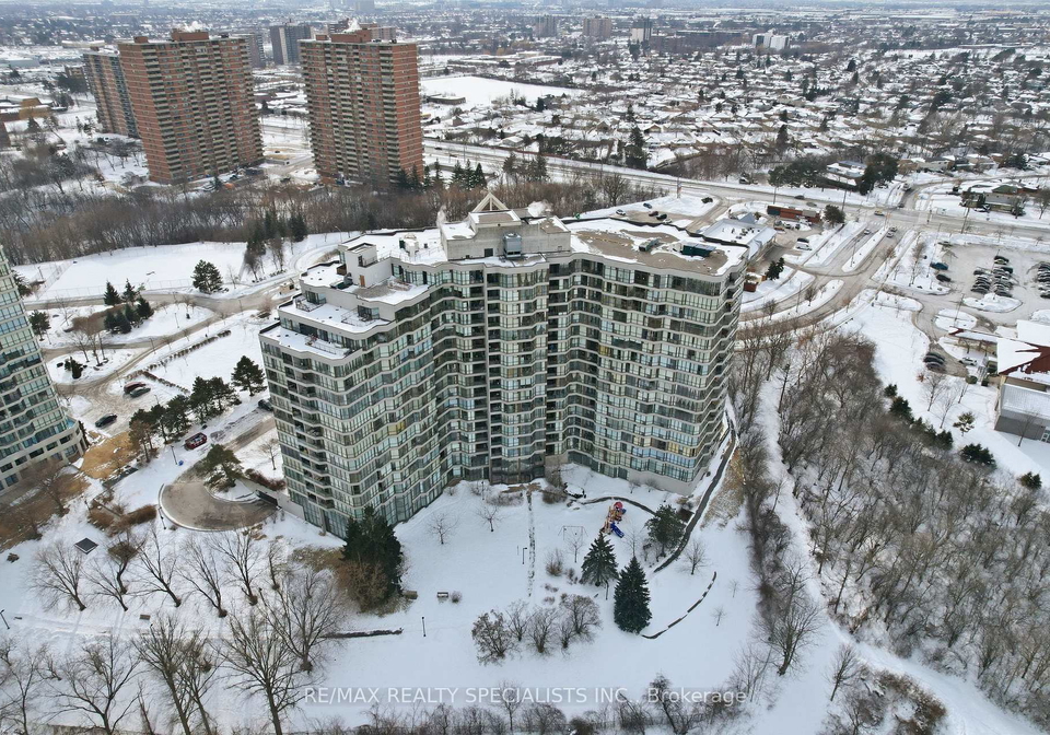 1-rowntree-road-etobicoke-ontario-w12777902