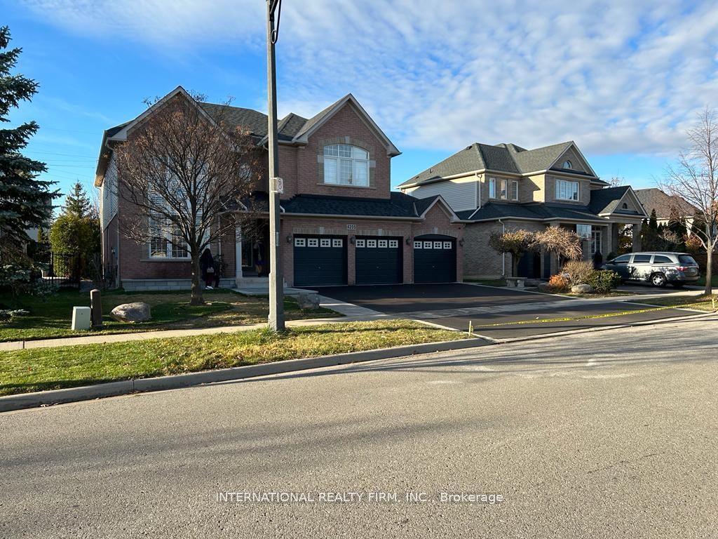 4205-sarazen-drive-burlington-ontario-w12777984