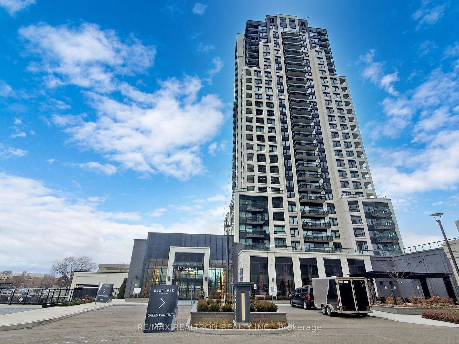 10-eva-road-etobicoke-ontario-w12778148