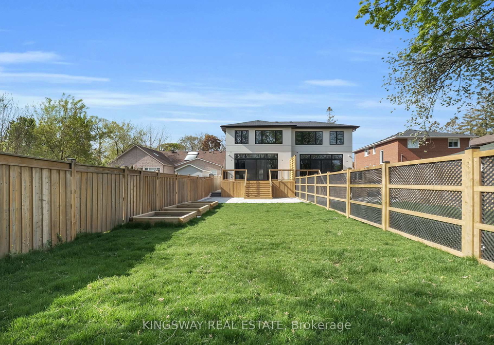 17-broadview-avenue-mississauga-ontario-w12778192