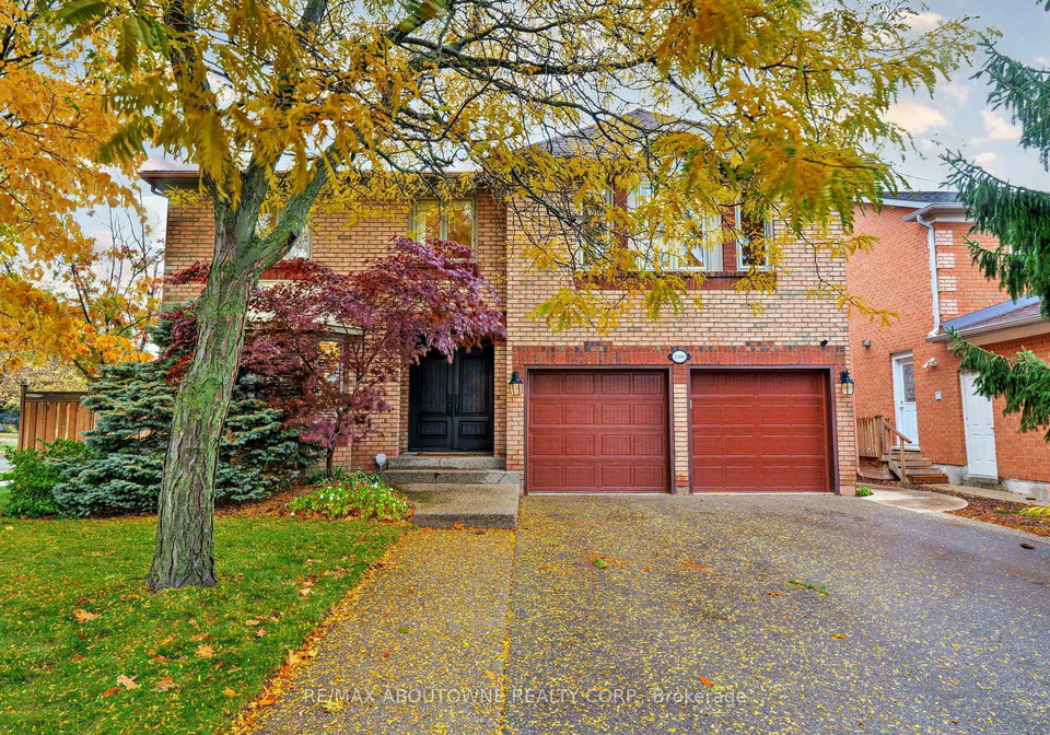 1586-heritage-way-oakville-ontario-w12778524