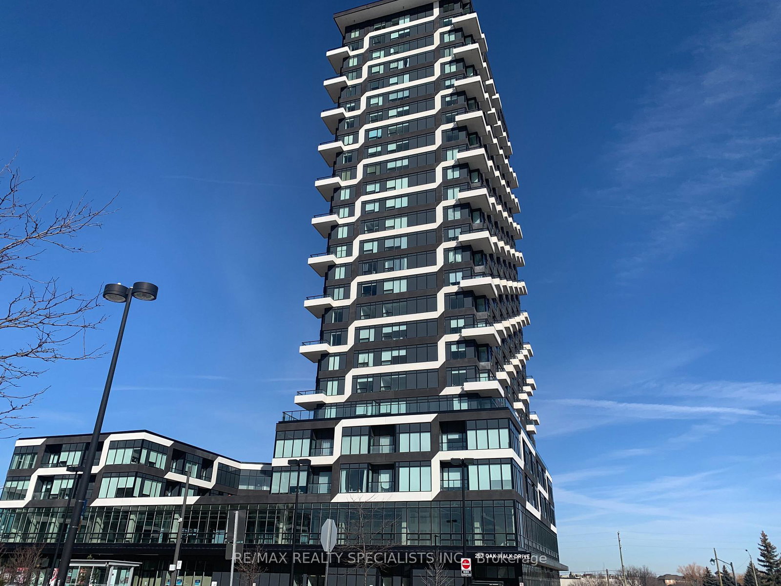 297-oak-walk-drive-oakville-ontario-w12778552
