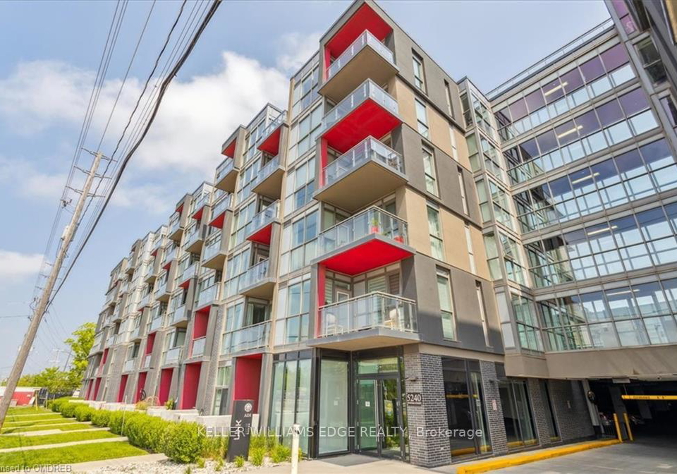 5240-dundas-street-burlington-ontario-w12778558