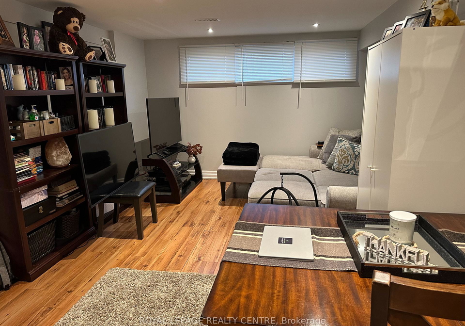 824-embassy-avenue-mississauga-ontario-w12778696