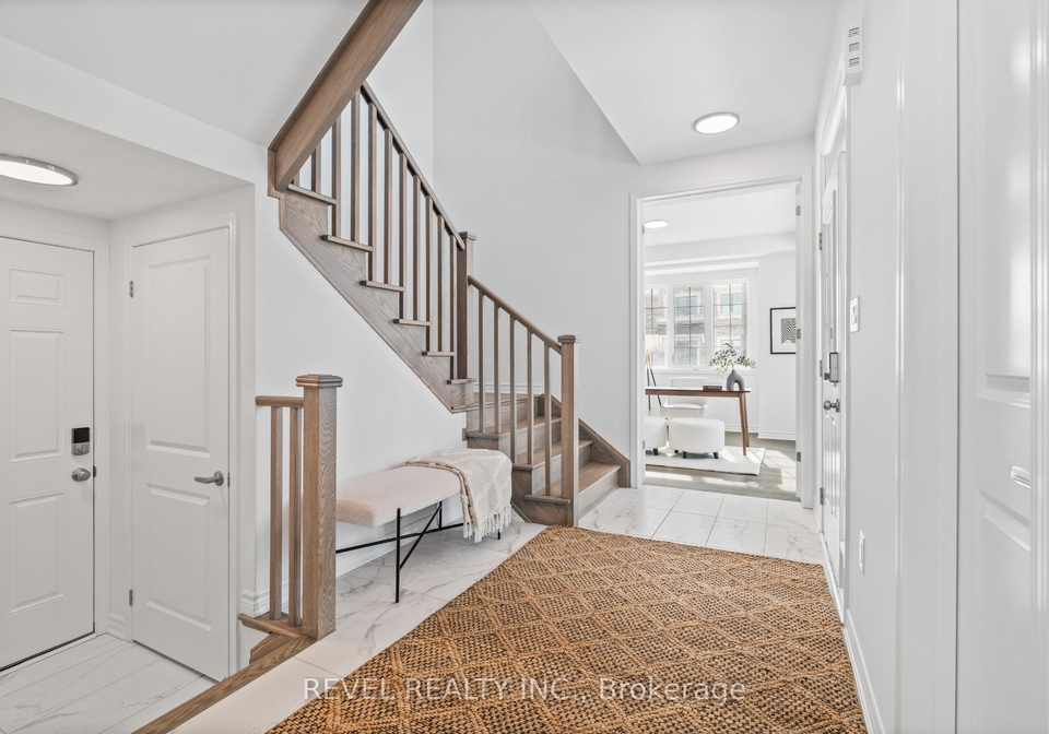1310-pelican-passage-oakville-ontario-w12779206
