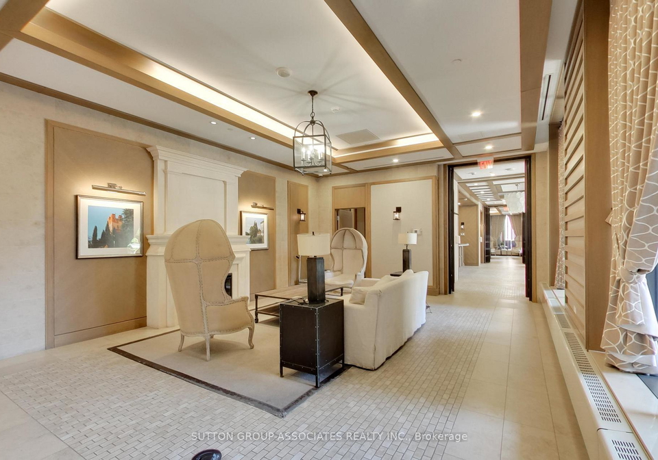 830-lawrence-avenue-w-north-york-ontario-w12779372