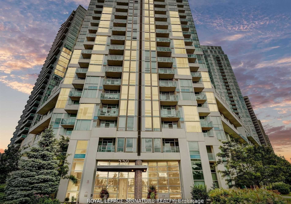 220-burnhamthorpe-road-mississauga-ontario-w12779526