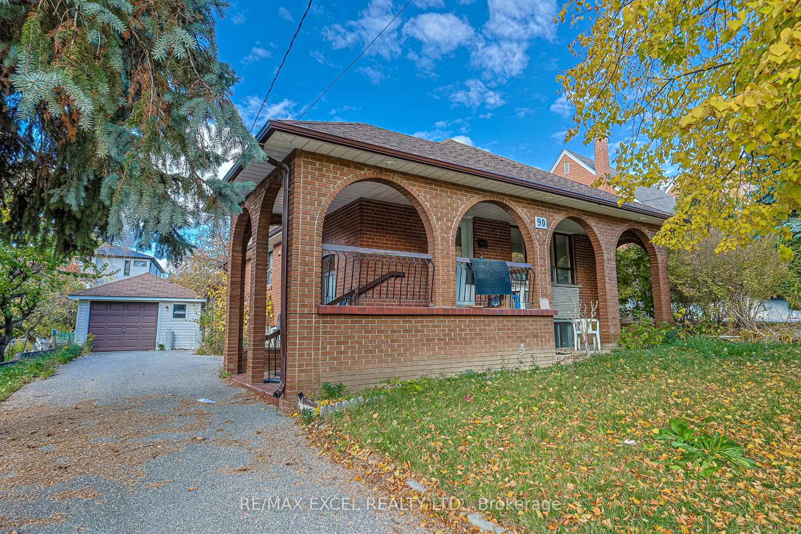 90-flamborough-drive-e-north-york-ontario-w12779538