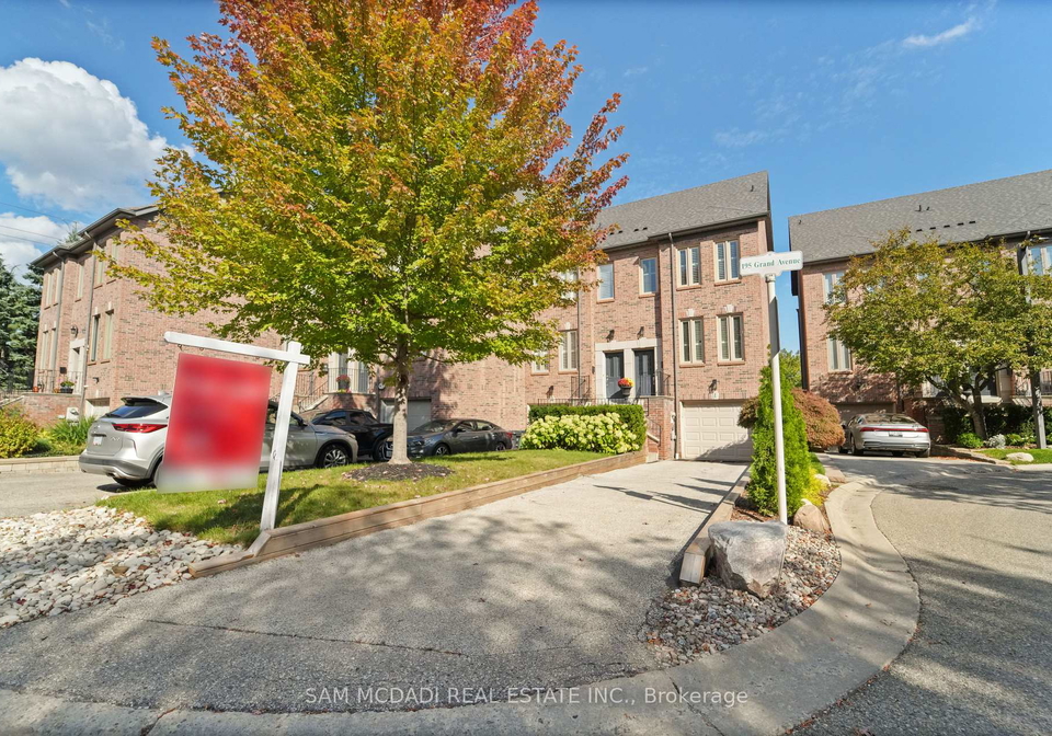 195-grand-avenue-etobicoke-ontario-w12779672