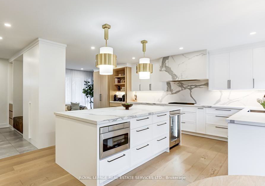 8-birchcroft-road-etobicoke-ontario-w12779686