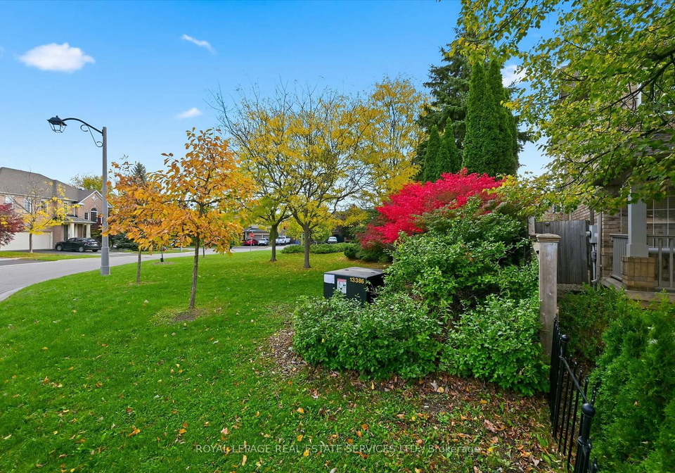 1324-ashwood-terrace-oakville-ontario-w12779702