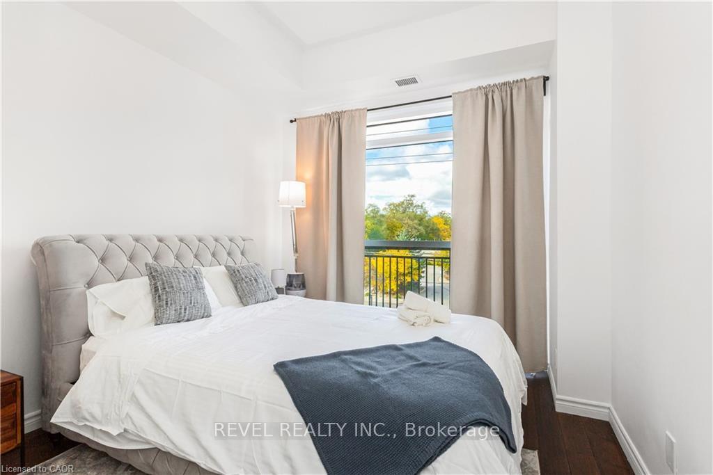 34-plains-road-e-burlington-ontario-w12779730