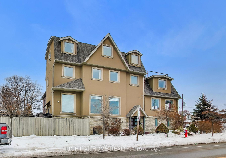 1090-westmount-avenue-mississauga-ontario-w12779796