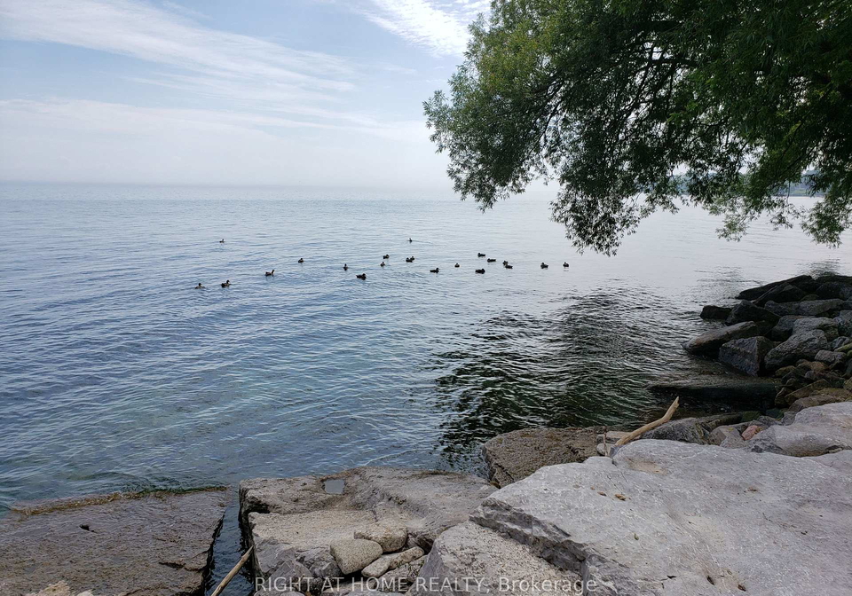 2673-lake-shore-boulevard-w-etobicoke-ontario-w12780100