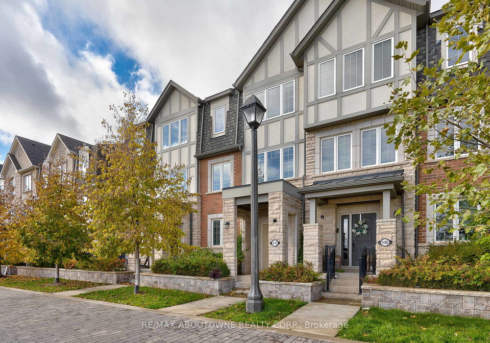 3002-preserve-drive-oakville-ontario-w12780192