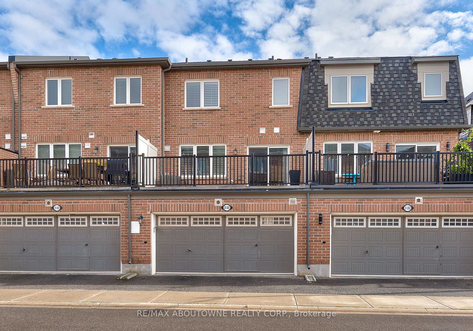 3002-preserve-drive-oakville-ontario-w12780192