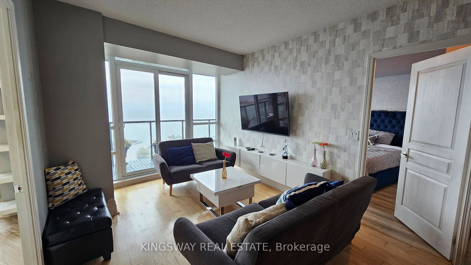 2230-lake-shore-boulevard-w-etobicoke-ontario-w12780274