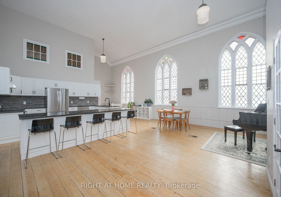 3318-dundas-street-burlington-ontario-w12780318