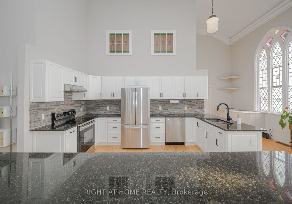 3318-dundas-street-burlington-ontario-w12780318