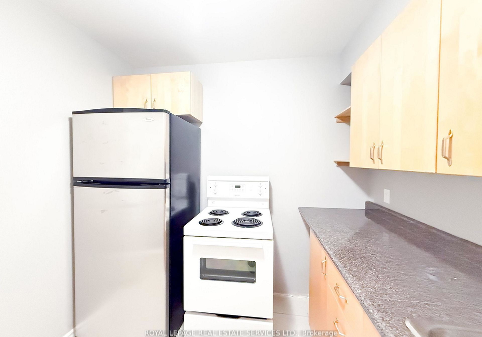3352-dundas-street-w-toronto-ontario-w12780448
