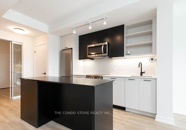 2300-st-clair-avenue-w-toronto-ontario-w12780660