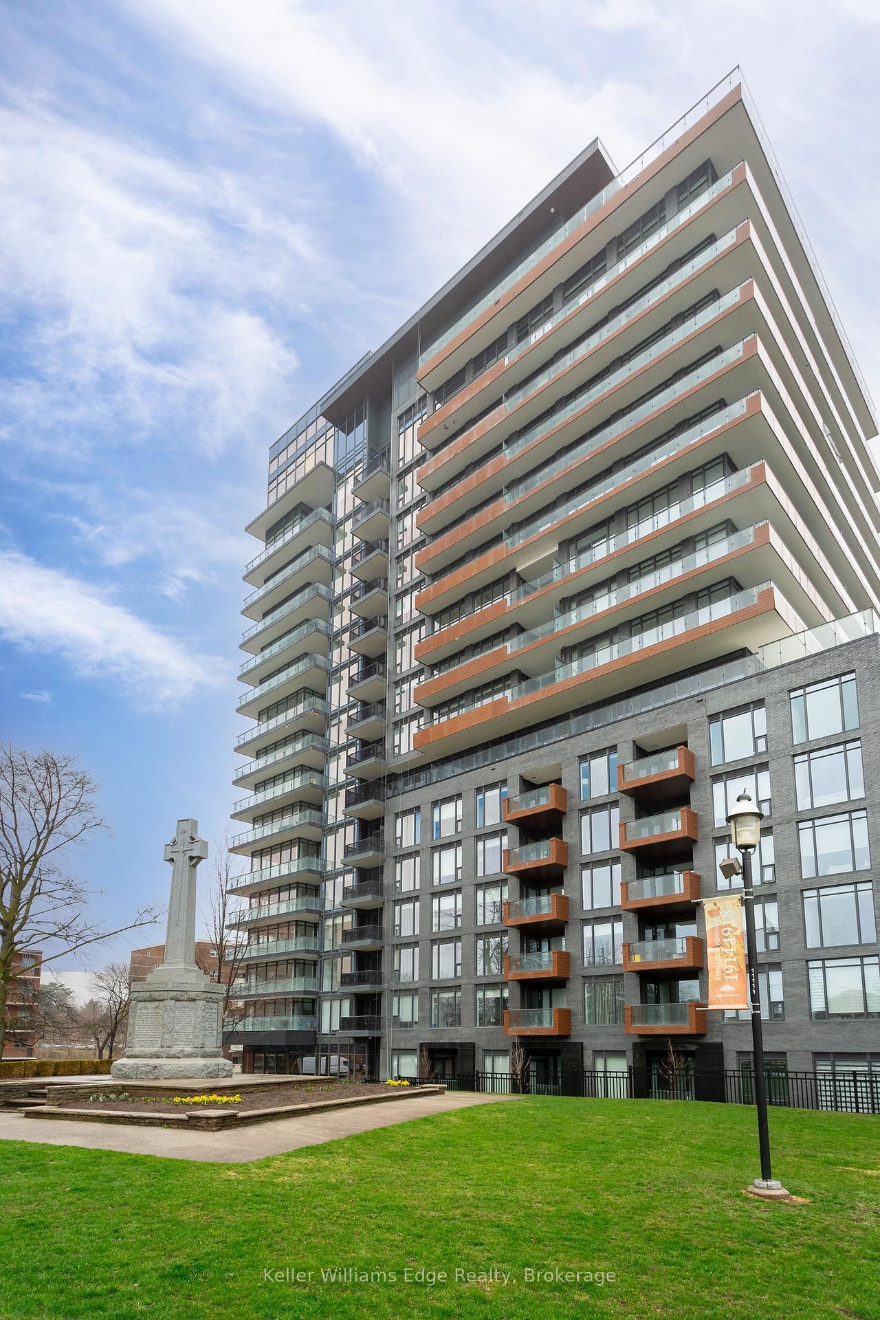 21-park-street-e-mississauga-ontario-w12780832