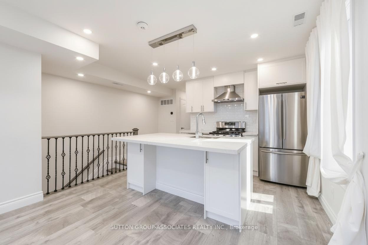 701-dupont-street-toronto-ontario-w12781360