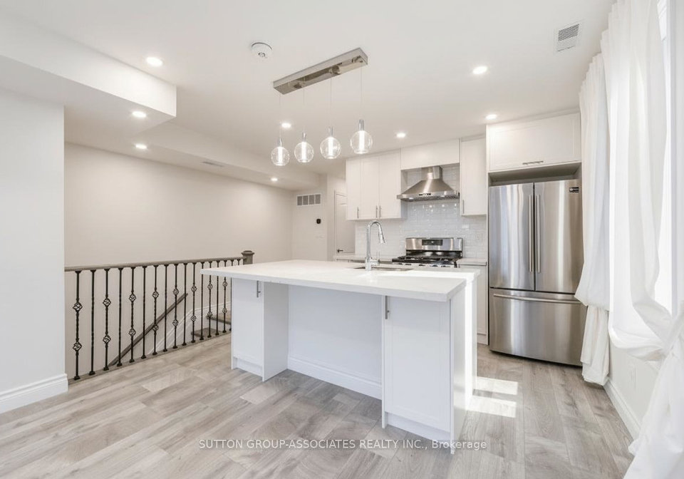 701-dupont-street-toronto-ontario-w12781360
