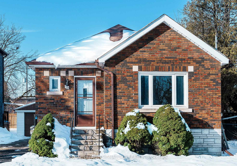 56-ash-crescent-etobicoke-ontario-w12781516