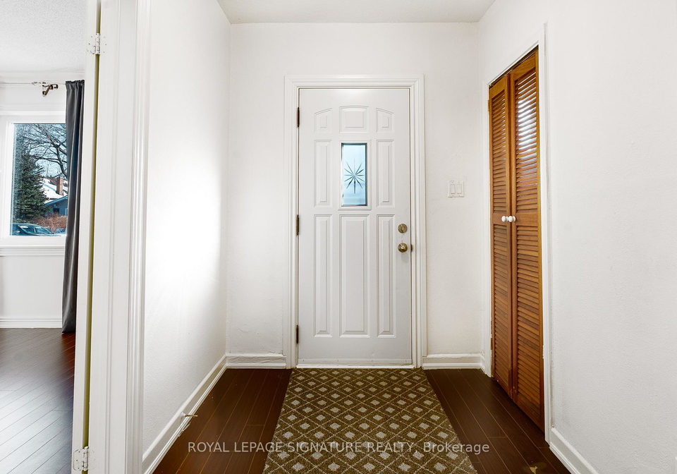 56-ash-crescent-etobicoke-ontario-w12781516