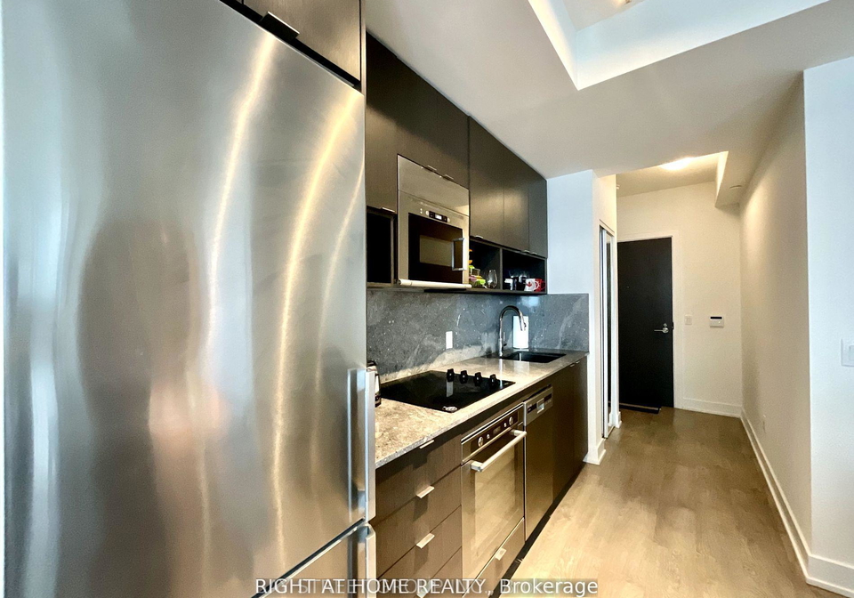 7-mabelle-avenue-etobicoke-ontario-w12781620