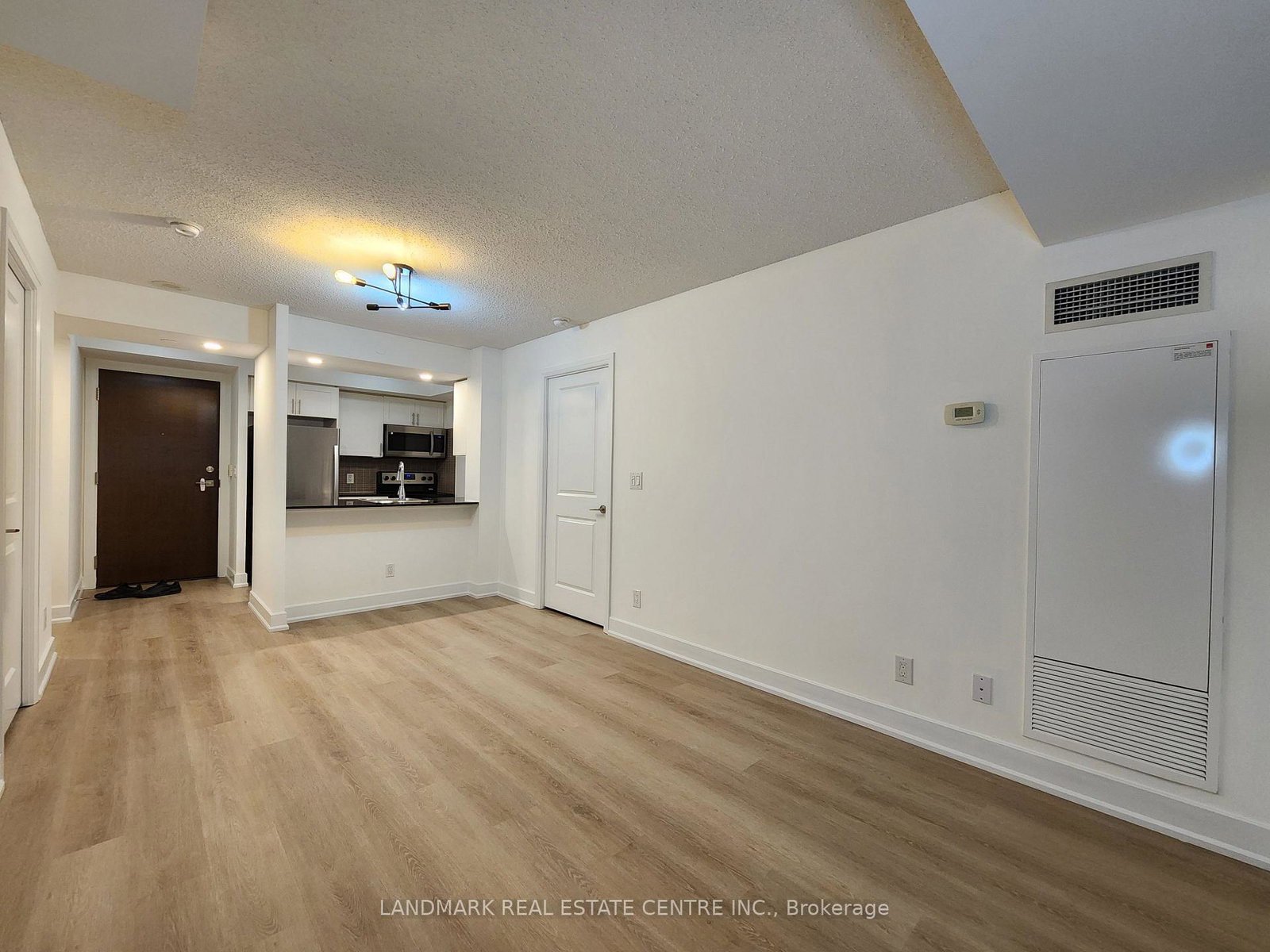 6-eva-road-etobicoke-ontario-w12781786