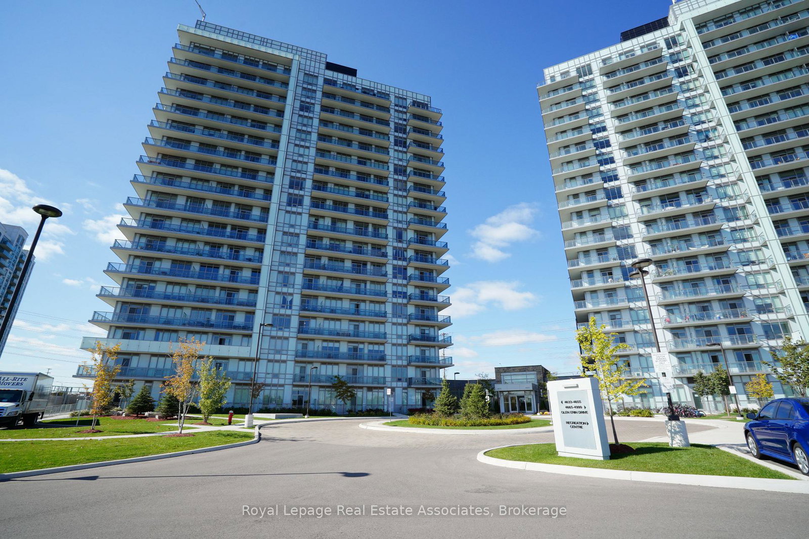 4633-glen-erin-drive-e-mississauga-ontario-w12782190