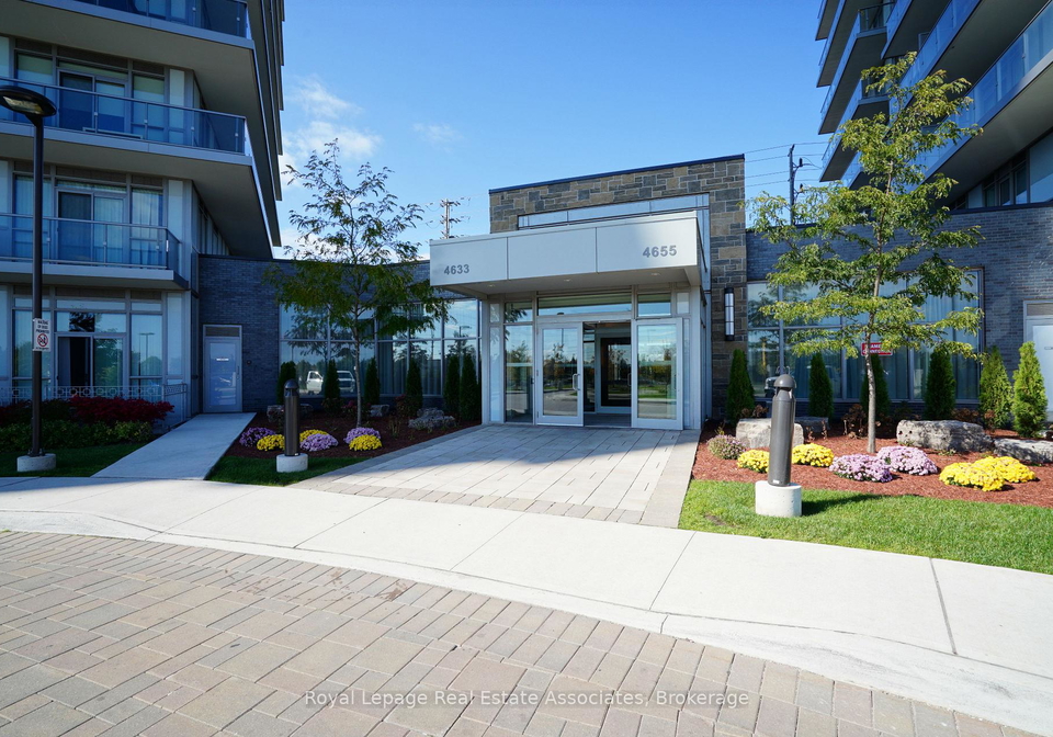 4633-glen-erin-drive-e-mississauga-ontario-w12782190