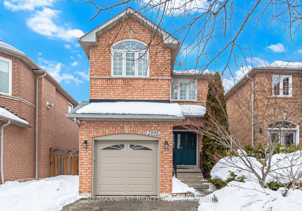 2095-westmount-drive-oakville-ontario-w12782360