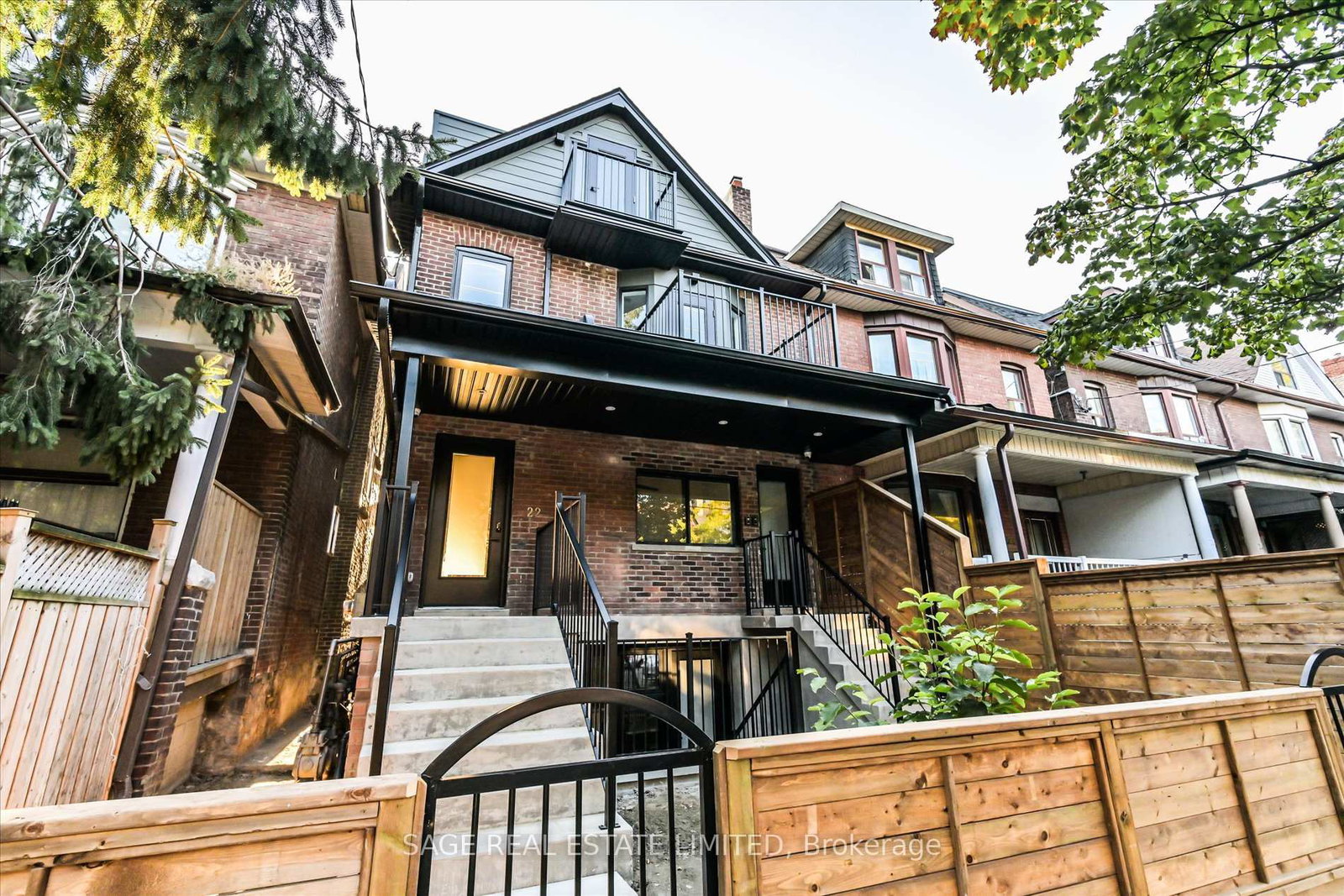22-lansdowne-avenue-toronto-ontario-w12782386