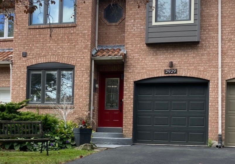 2929-redbud-avenue-oakville-ontario-w12782452