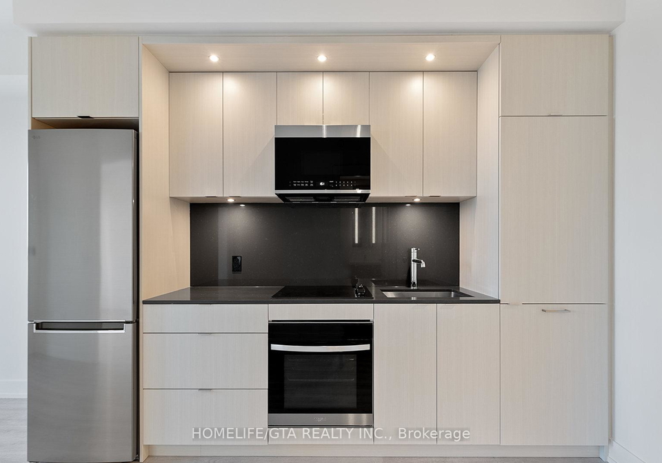 60-central-park-roadway-etobicoke-ontario-w12782496