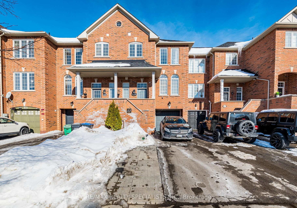 43-pefferlaw-circle-brampton-ontario-w12782796