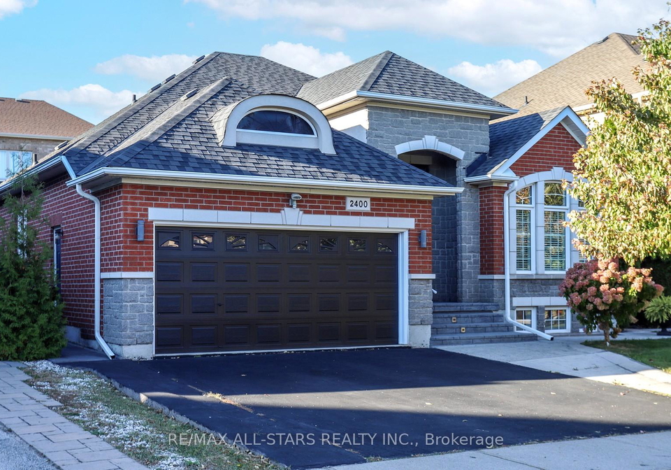 2400-tesla-crescent-oakville-ontario-w12783132