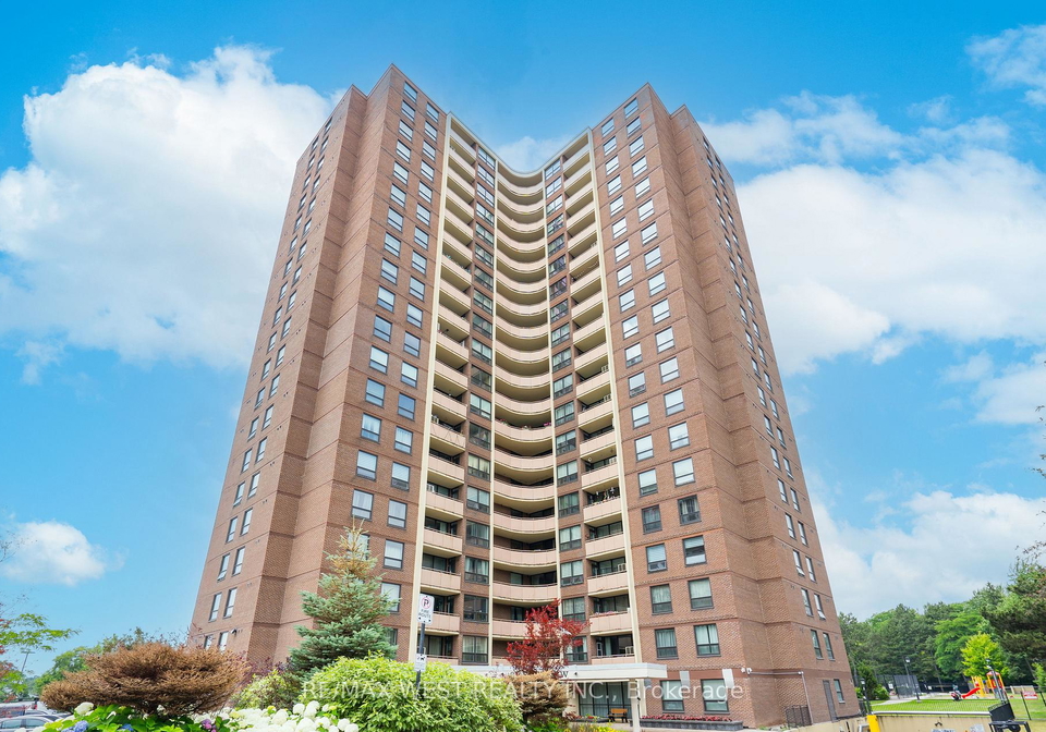 61-richview-road-etobicoke-ontario-w12783248