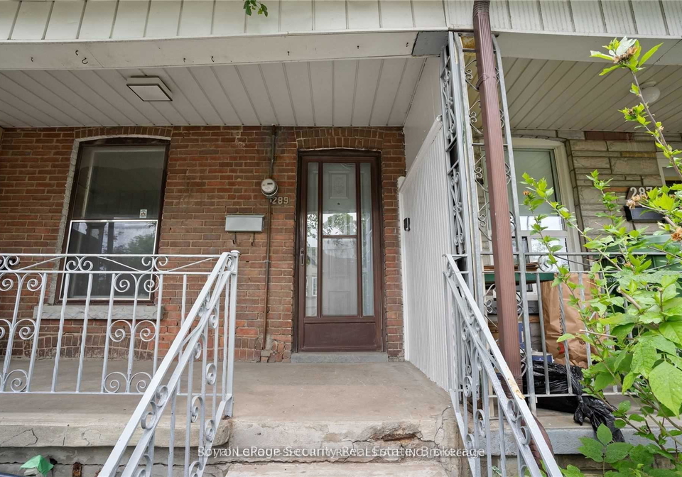 289-blackthorn-avenue-toronto-ontario-w12783332