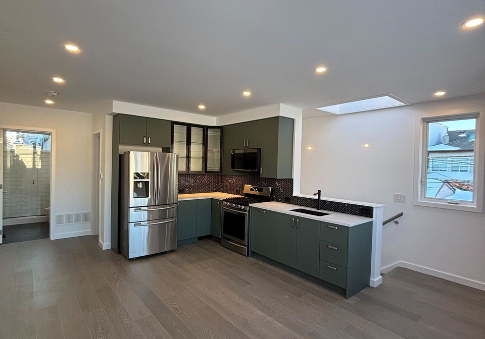 395-delaware-avenue-toronto-ontario-w12783334